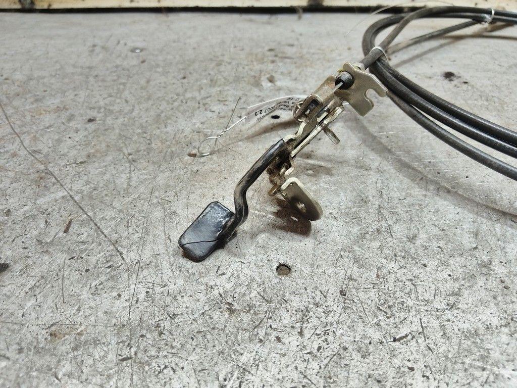 Трос открывания лючка топливного бака WS3UCW Toyota Corolla Verso - Фото 5