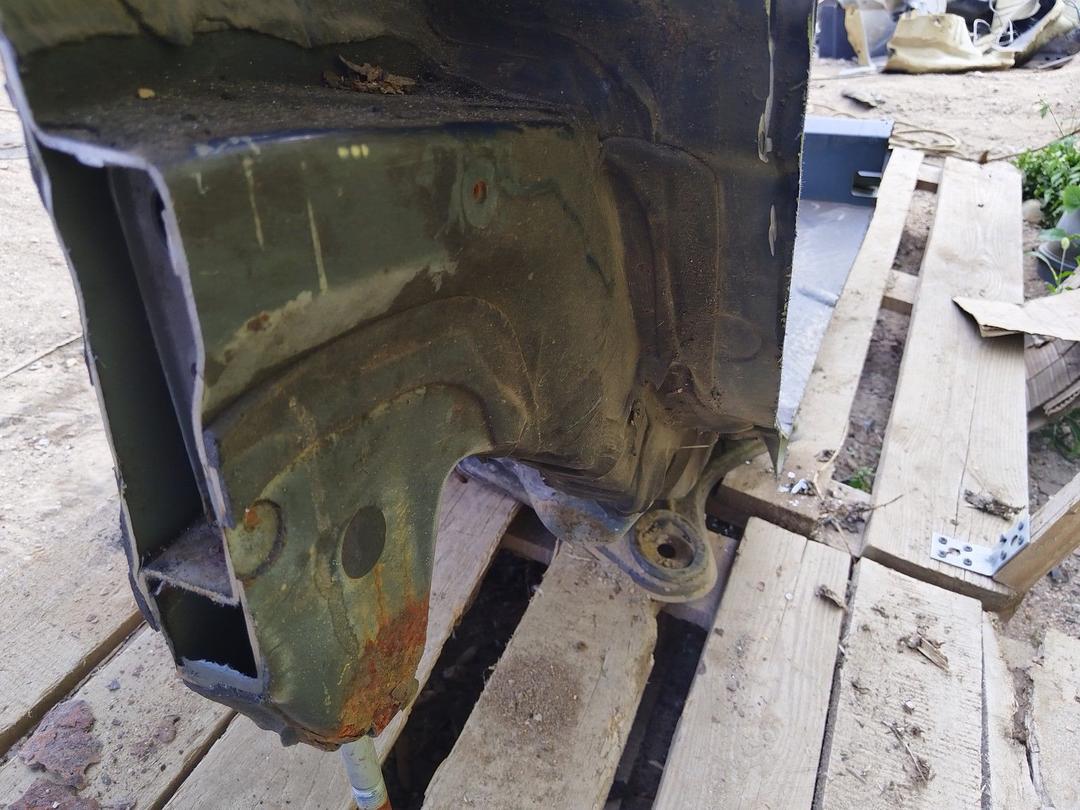 Стойка кузовная передняя правая 9XVAGL Toyota Avensis undefined