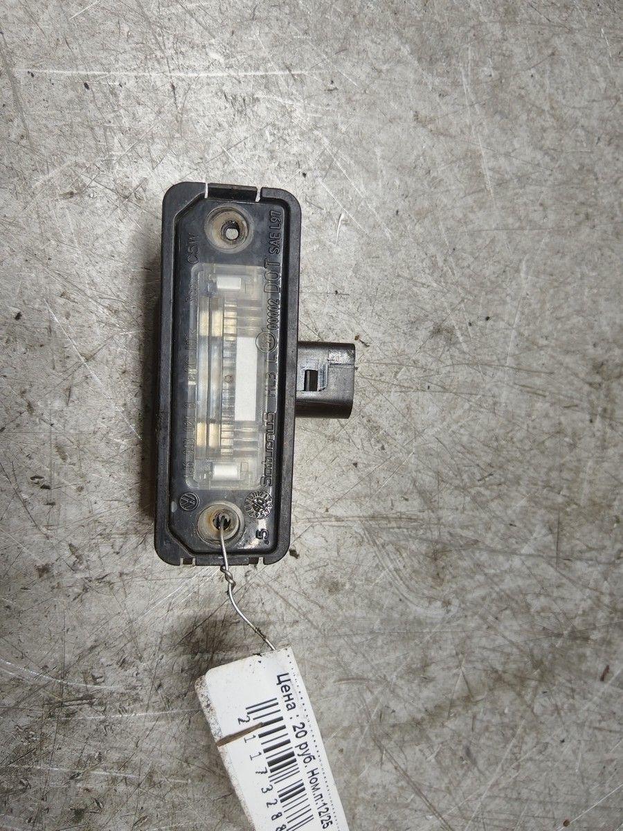 Подсветка номера SND2GV Volkswagen Polo купить с доставкой. Огромный выбор запчастей и марок авто. У нас есть практически все.