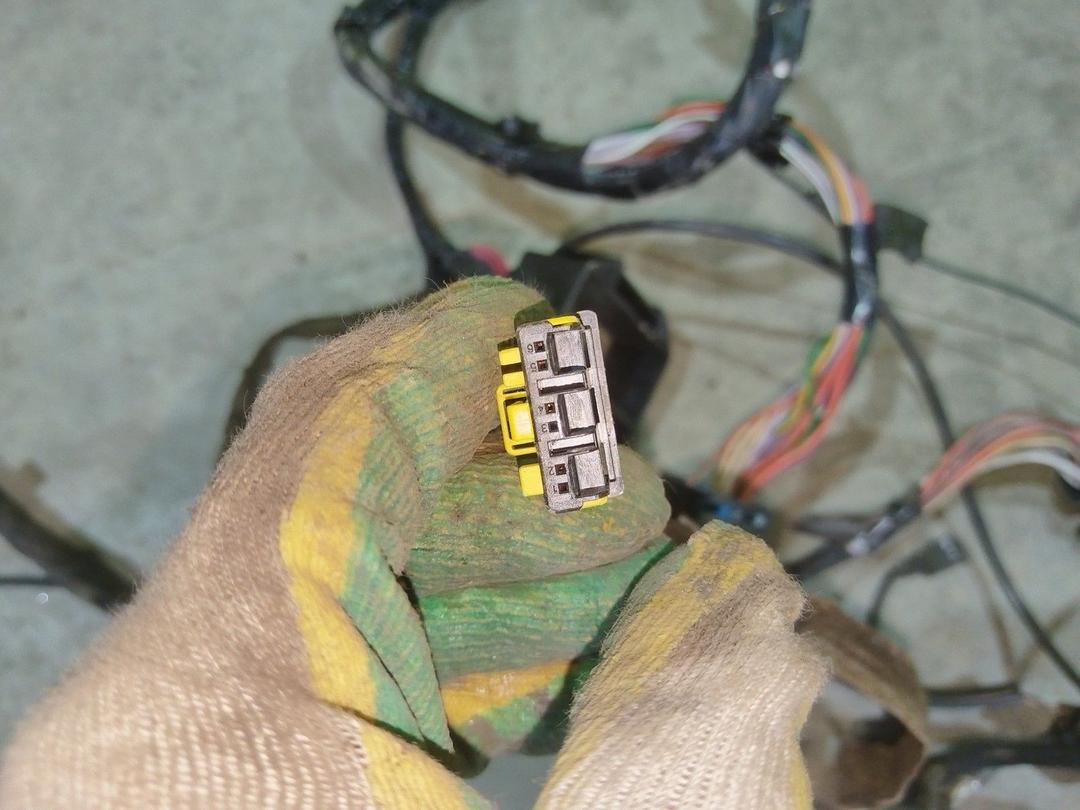 Проводка салона U8WHPO Renault Laguna купить на авторазборке