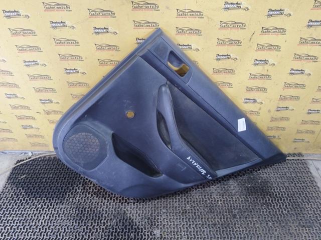 Обшивка двери задней правой (дверная карта) 9OQDE6 Toyota Avensis