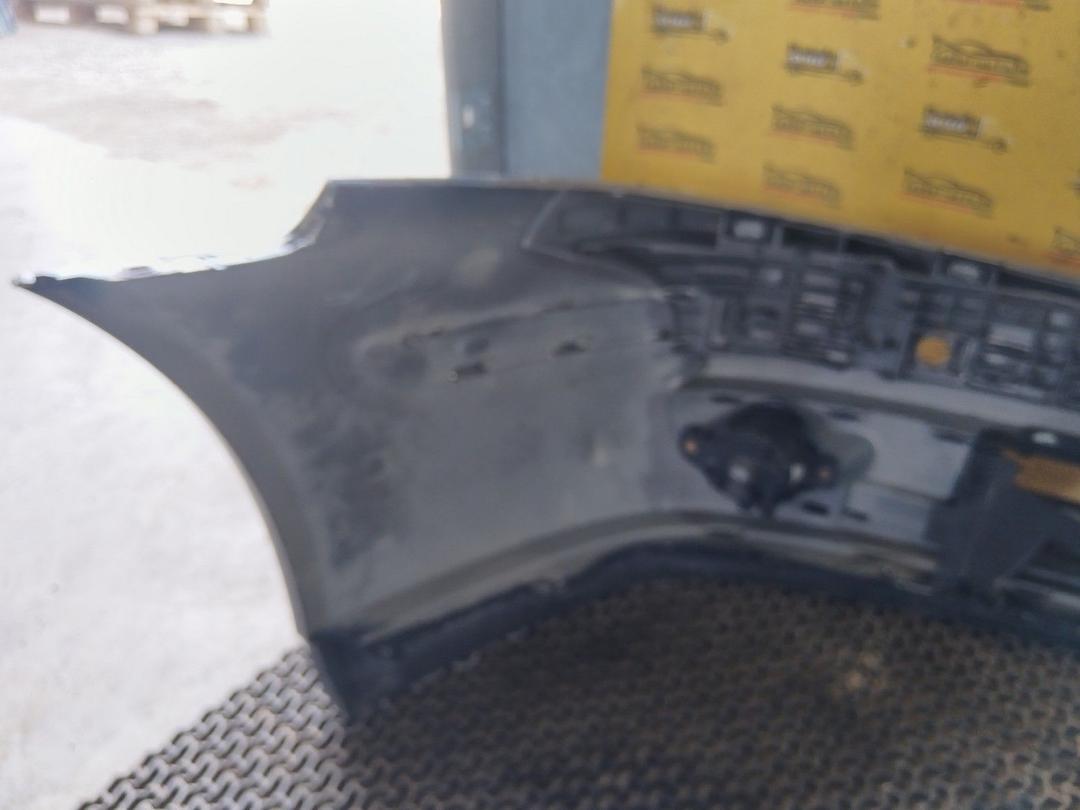 Бампер передний 5KQYO5 Renault Laguna undefined