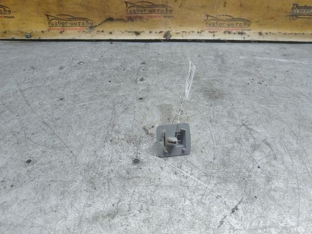 Крепление (крючок) солнцезащитного козырька 8JSYX9 Citroen Xsara купить с доставкой