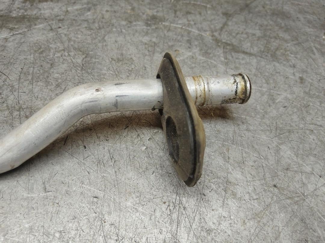 Патрубок отопителя (печки) UBI2BS Toyota Corolla купить с доставкой