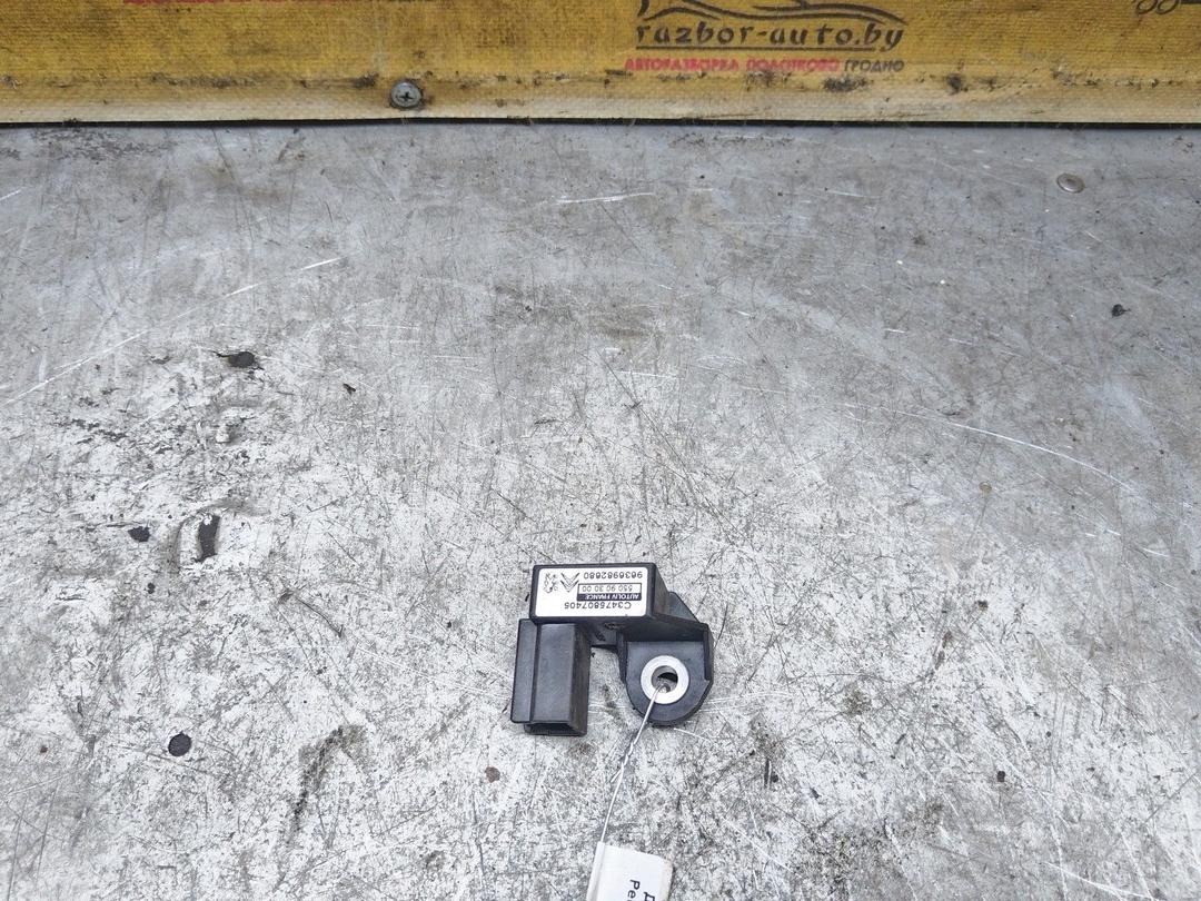 Датчик удара UUVAPX Peugeot 406 - Фото 2