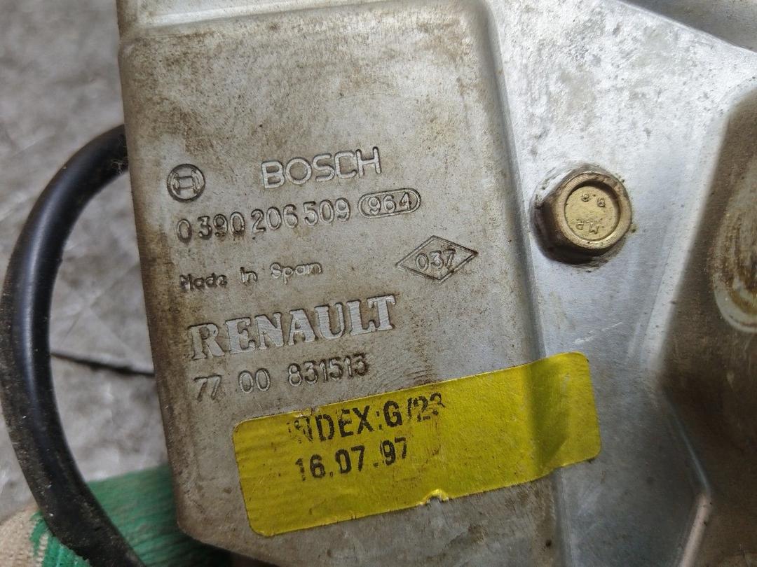 Моторчик заднего стеклоочистителя (дворника) XH2UDO Renault Laguna купить в магазине запчастей бу