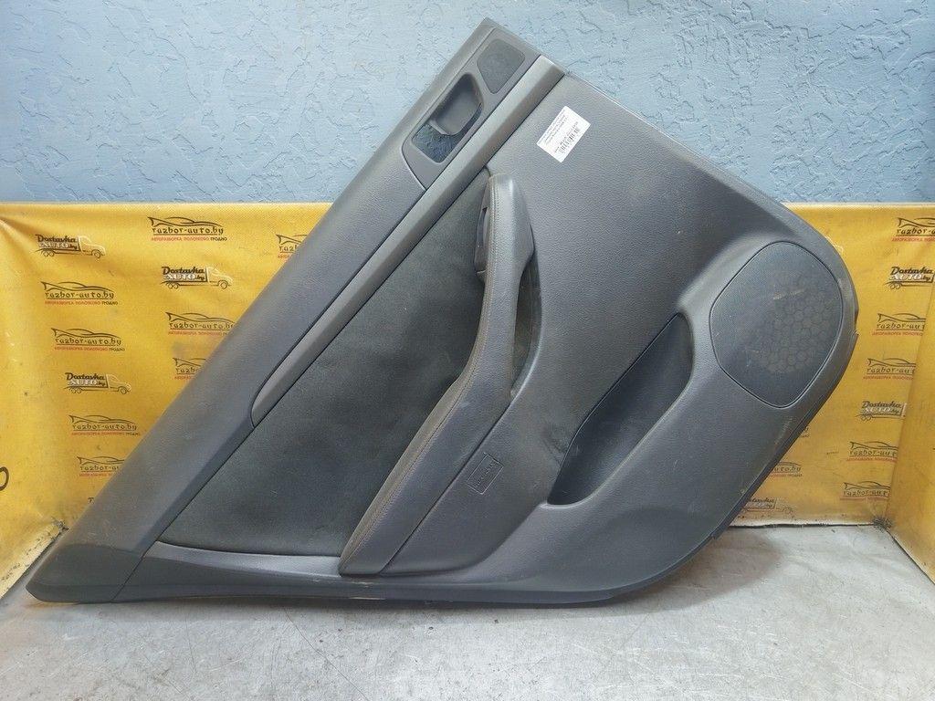 Обшивка двери задней левой (дверная карта) 0I4DXE Toyota Avensis - Фото 1