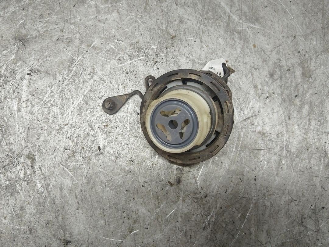 Крышка топливного бака P3Z1K9 Volvo S40 купить на авторазборке