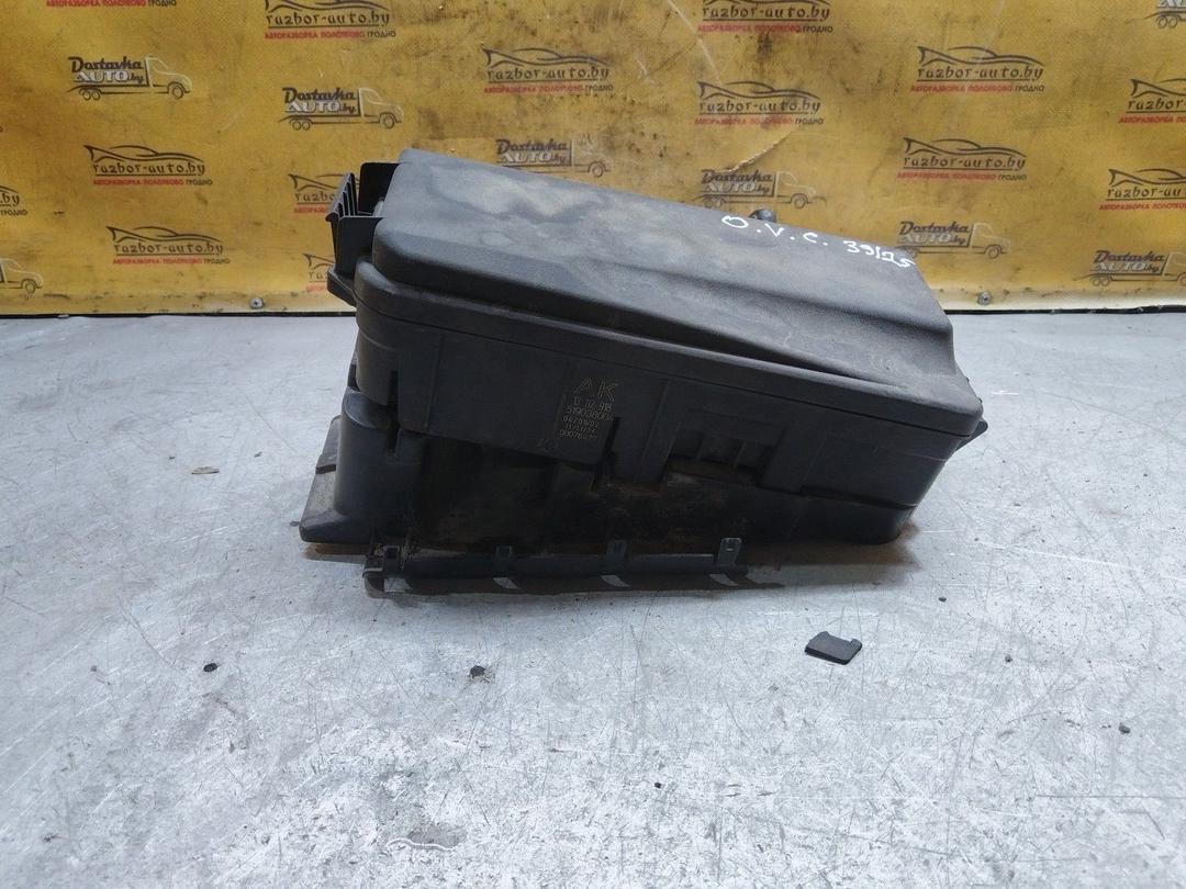 Блок предохранителей RH72N4 Opel Vectra купить в магазине запчастей бу