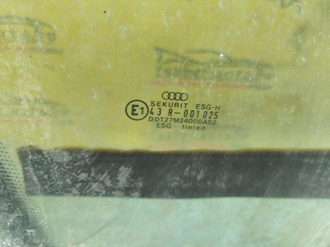 Стекло двери передней правой 75Q9RY Audi 80 купить