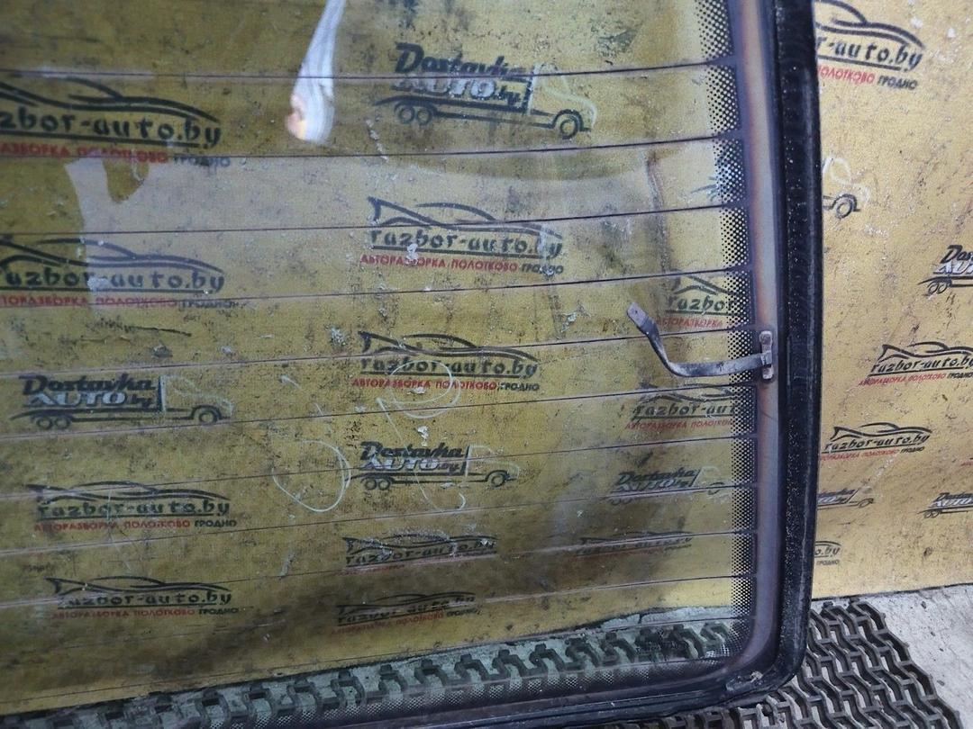 Стекло заднее R8KURM Volkswagen Golf купить с доставкой