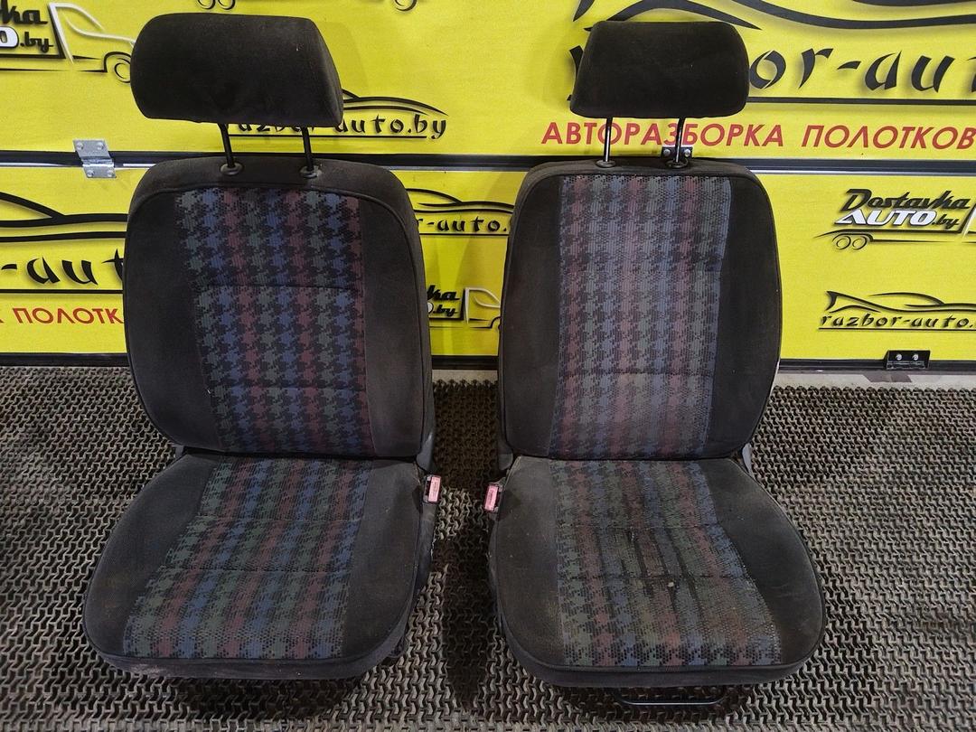 Салон (комплект сидений) ZTAY00 Peugeot 306