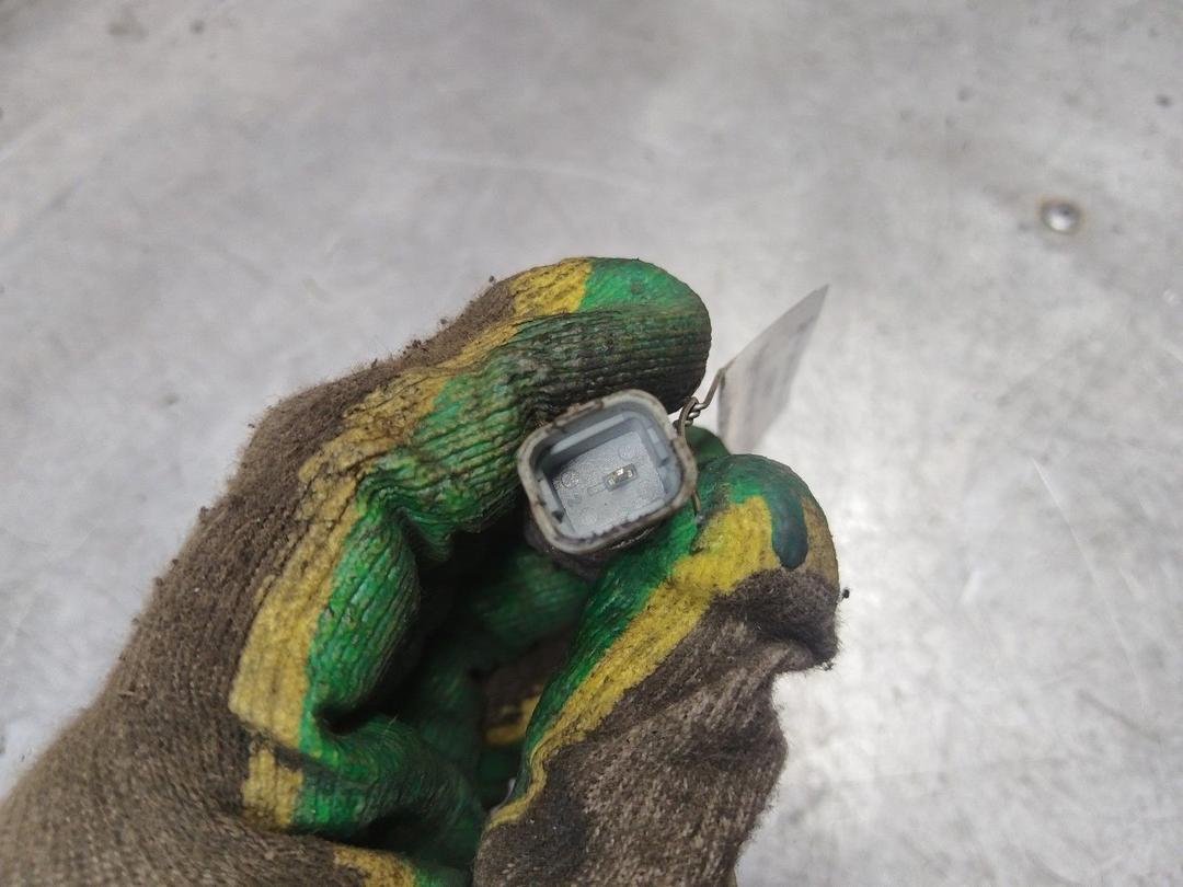 Датчик давления масла YNS6DB Peugeot Partner купить