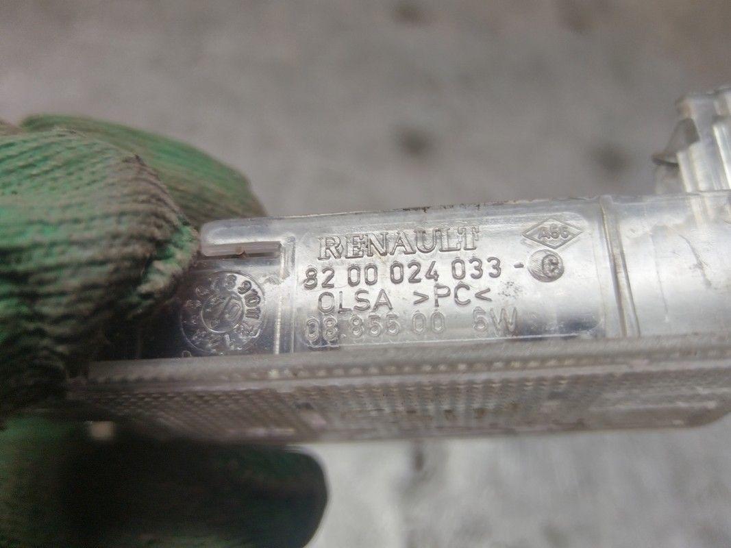 Плафон подсветки бардачка  5YX29T Renault Scenic купить с доставкой