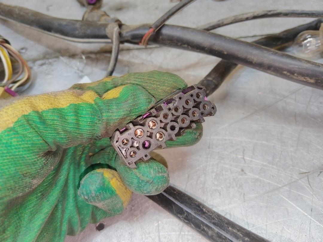 Проводка IG35BU Audi 100 - Фото 8