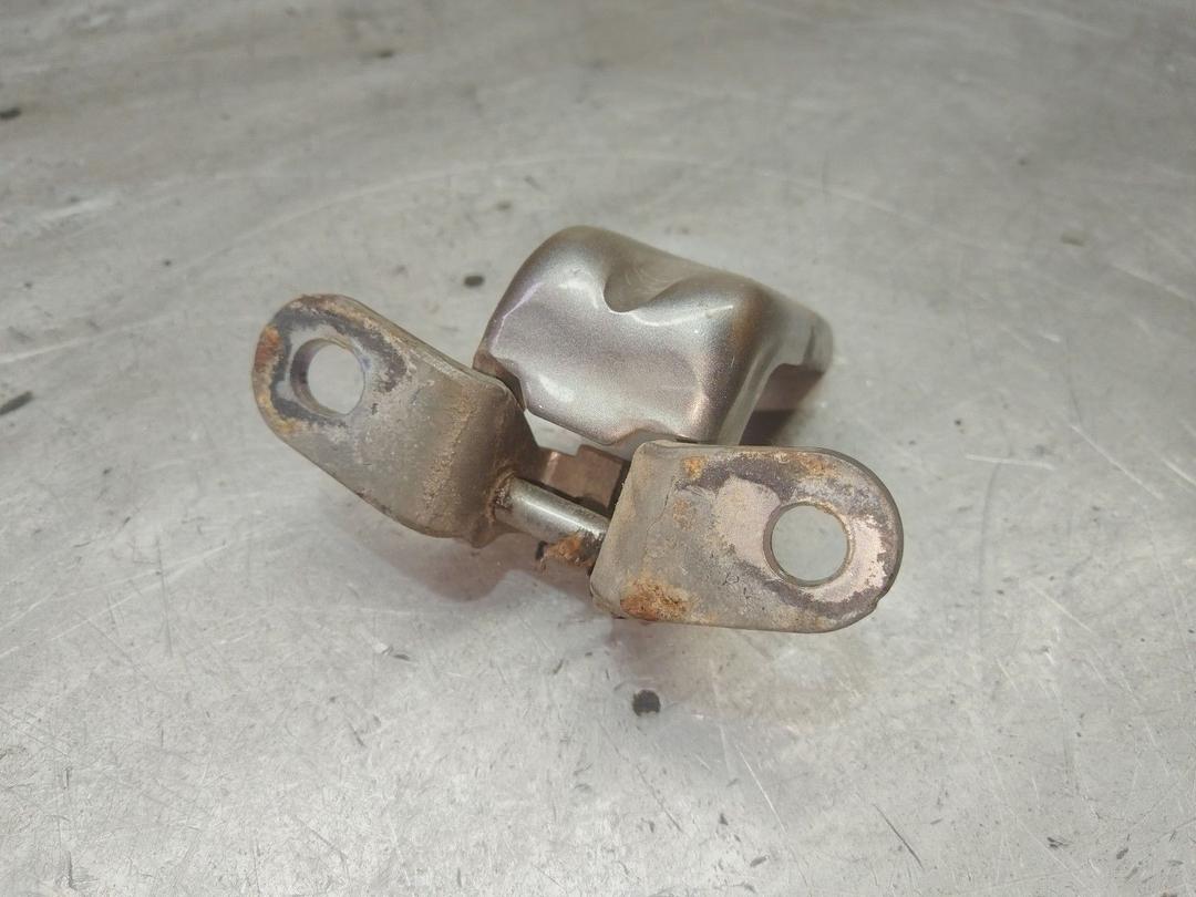 Петля двери задней правой 1KQERY Kia Sorento - Фото 2