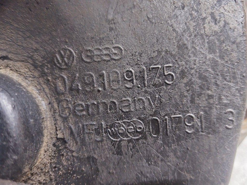 Защита (кожух) ремня ГРМ 1S3XD8 Audi 80 - Фото 4