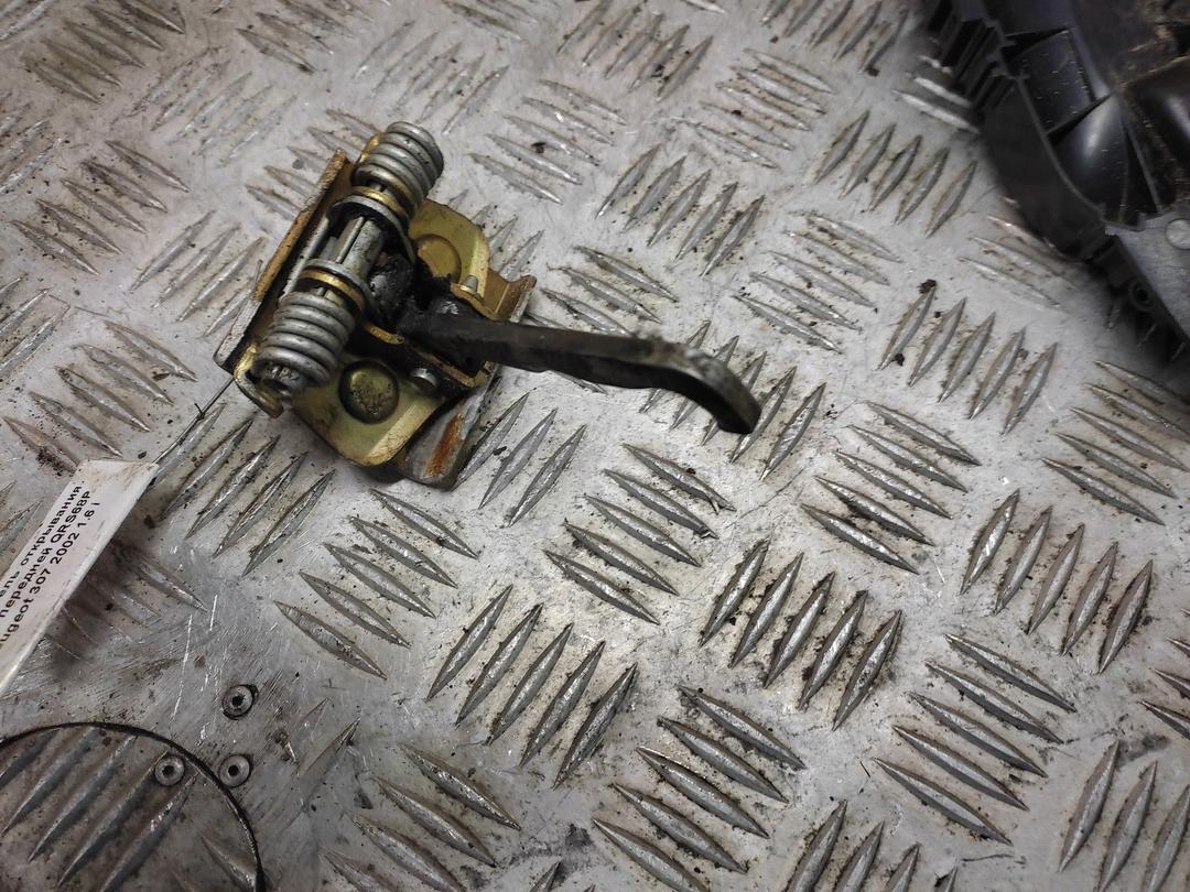 Ограничитель открывания двери передней QRS68P Peugeot 307 - Фото 1