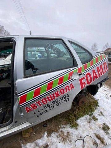 Крыло заднее правое HXYK81 Seat Cordoba