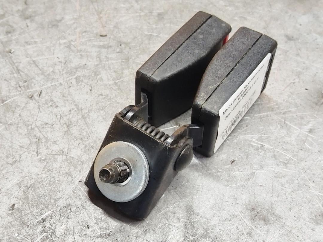 Замок ремня безопасности 5I3ZRO Opel Zafira - Фото 2