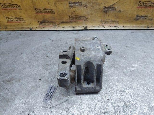 Подушка крепления двигателя 86B42A Volkswagen Golf купить