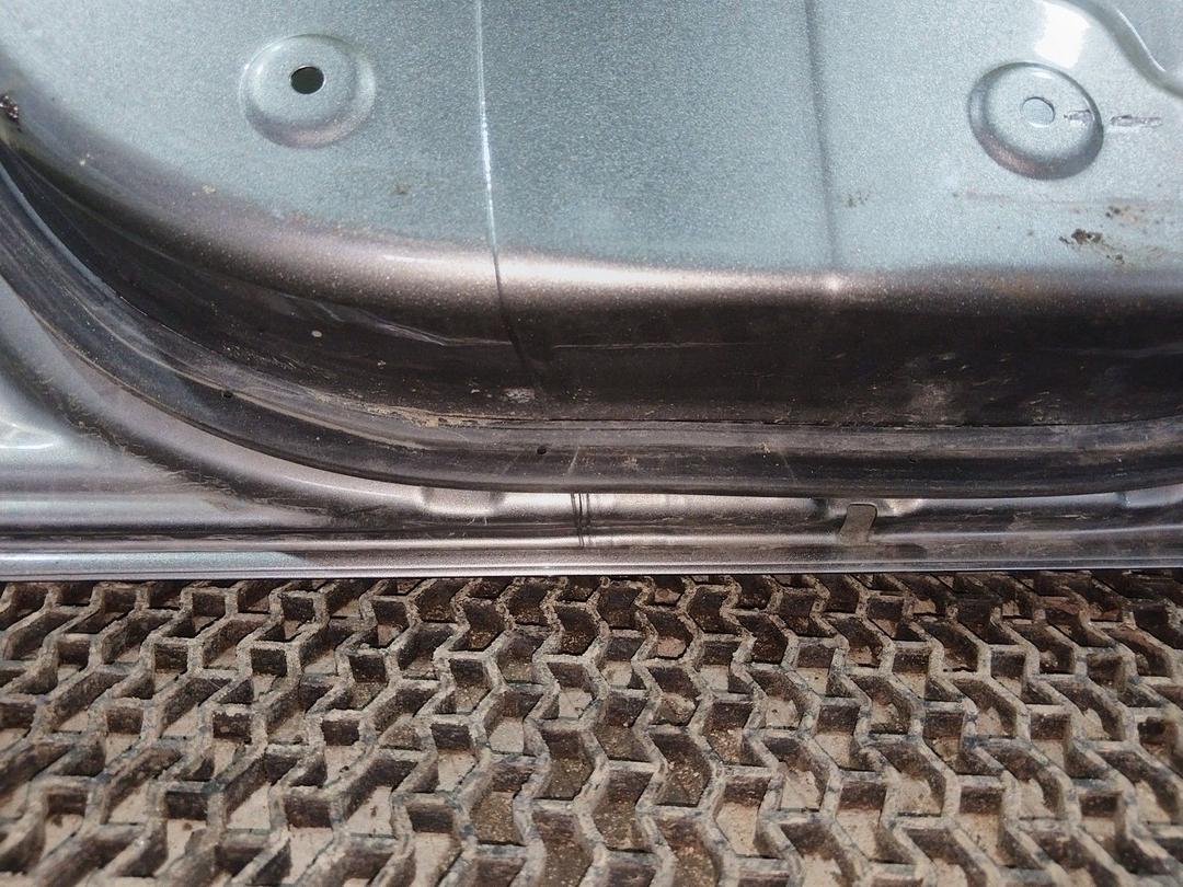 Дверь задняя правая DF003K Kia Sorento undefined