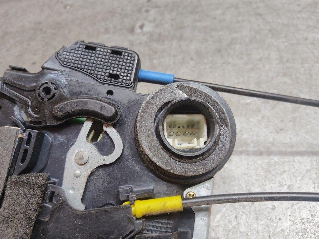 Замок двери задней правой CBN0FH Toyota Corolla Verso - Фото 6