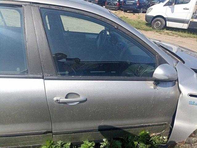 Стекло двери передней правой 0HFSIY Fiat Marea