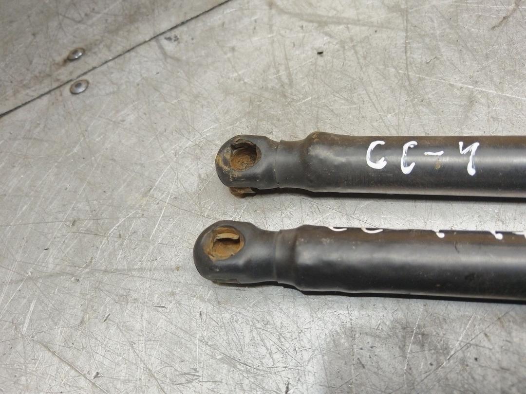 Амортизатор крышки багажника (3-5 двери) JJ23WU Citroen C4 - Фото 3