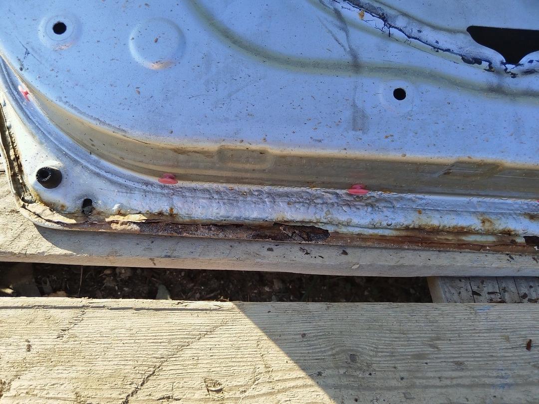 Дверь задняя левая PG3JS0 Toyota Avensis Verso undefined