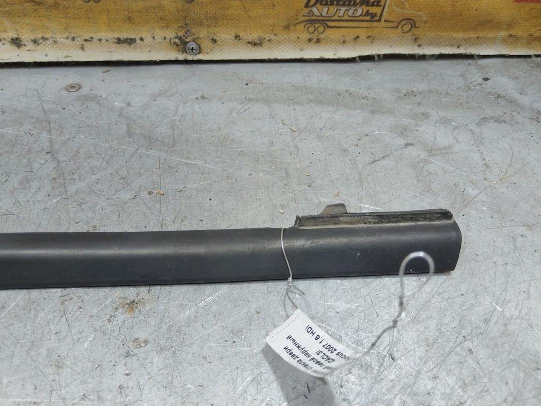 Молдинг стекла двери передней левой наружный CACL3I Ford Focus - Фото 2