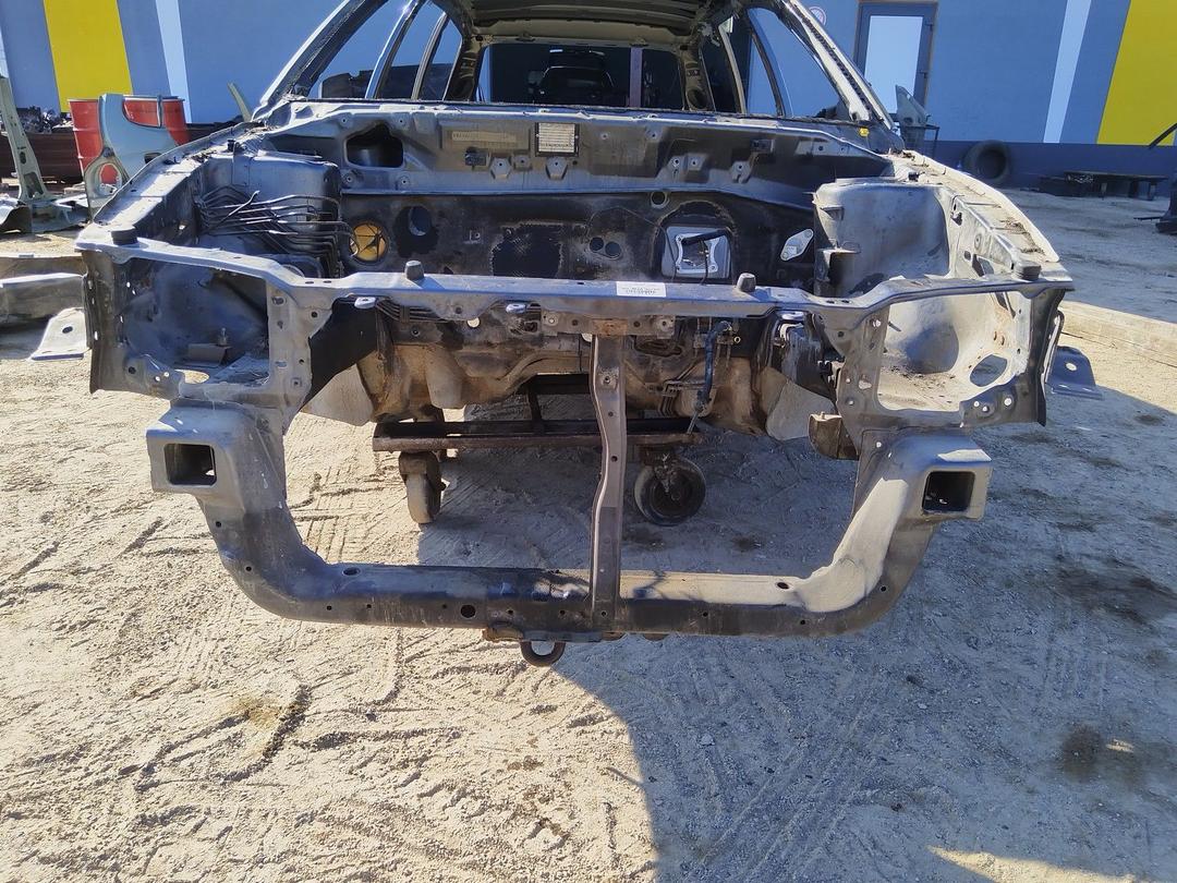 Передняя панель крепления облицовки (телевизор) 45ULQ9 Volvo V40 - Фото 2