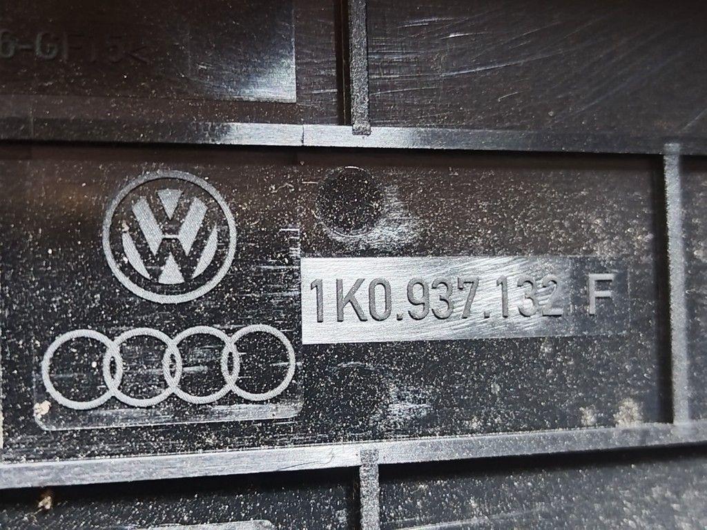 Блок предохранителей JBPI5Z Volkswagen Jetta - Фото 7