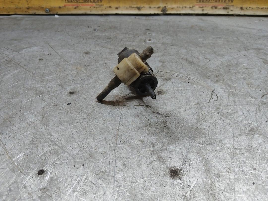 Насос (моторчик) омывателя стекла AKTG3U Opel Zafira купить