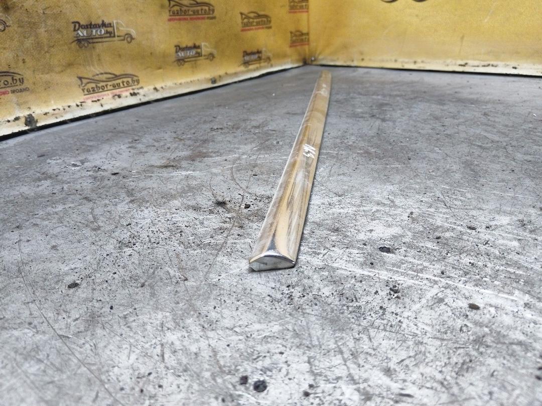 Молдинг стекла заднего 0102R6 Volvo XC70 купить в магазине запчастей бу