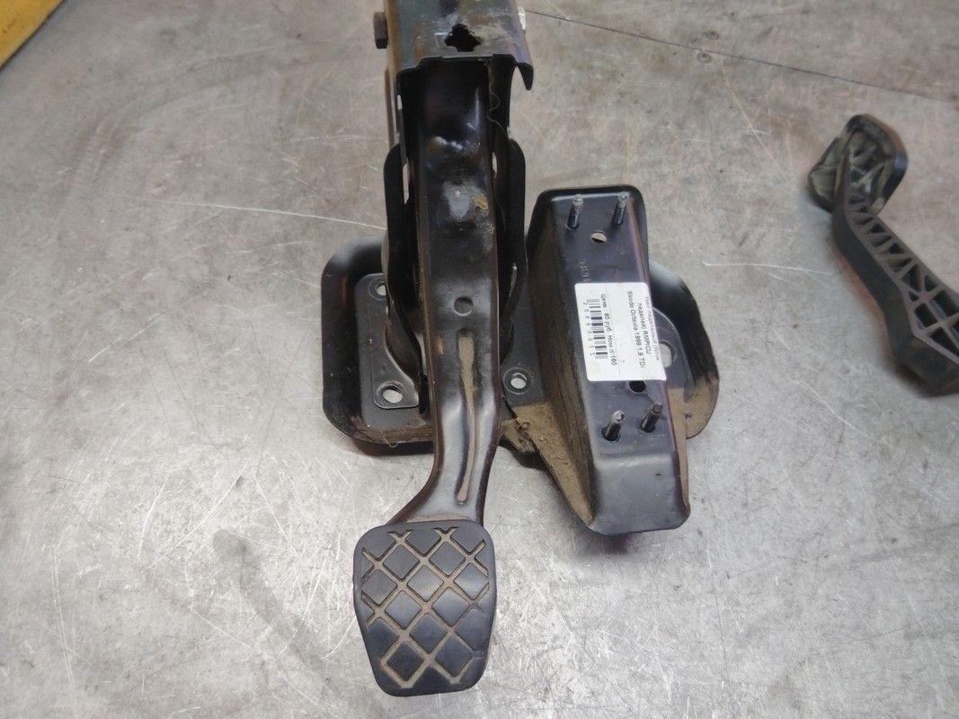 Узел педальный (блок педалей) RMPICU Skoda Octavia купить в магазине запчастей бу