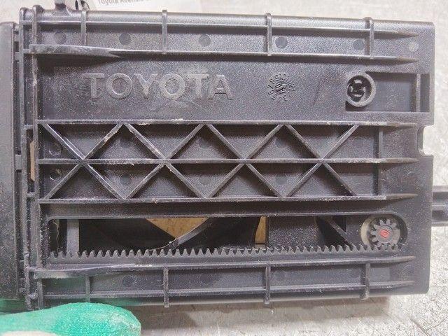 Подстаканник 7QX6RX Toyota Avensis купить на авторазборке