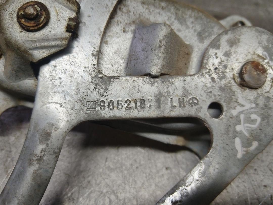 Стеклоподъемник задний левый CRIHD5 Opel Astra купить в магазине запчастей бу