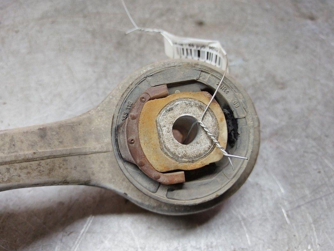 Рычаг передний левый DWOQHG Audi A6 - Фото 4