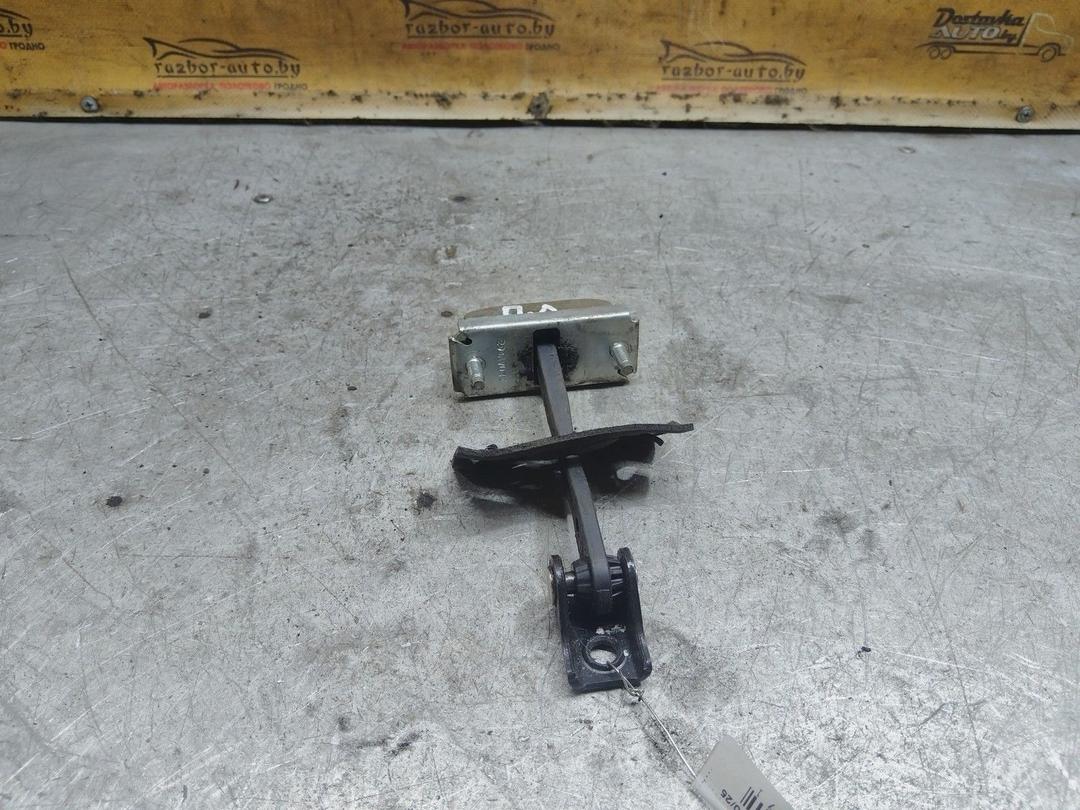 Ограничитель открывания двери передней C1CH00 Ford C-Max купить в магазине запчастей бу