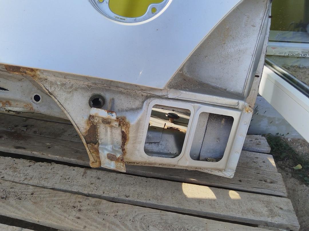 Крыло заднее левое L6O84M Mercedes ML W163 купить