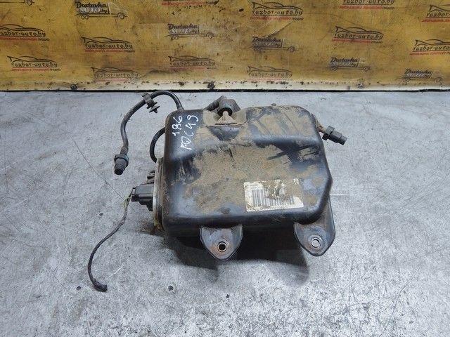 Бачок иолиса QUO8PH Ford Focus купить в магазине запчастей бу