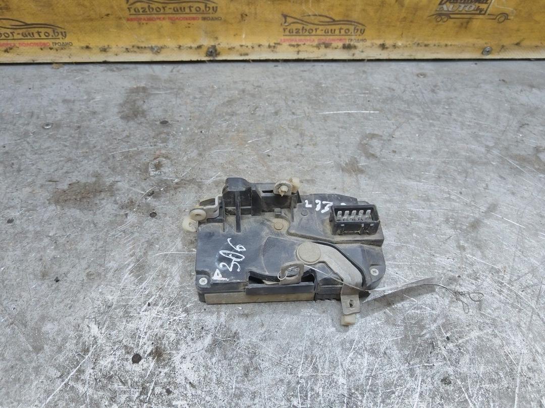 Замок двери задней левой JP744R Peugeot 306 undefined