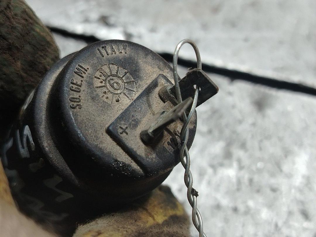 Насос (моторчик) омывателя стекла WH1L1Q Fiat Punto - Фото 5