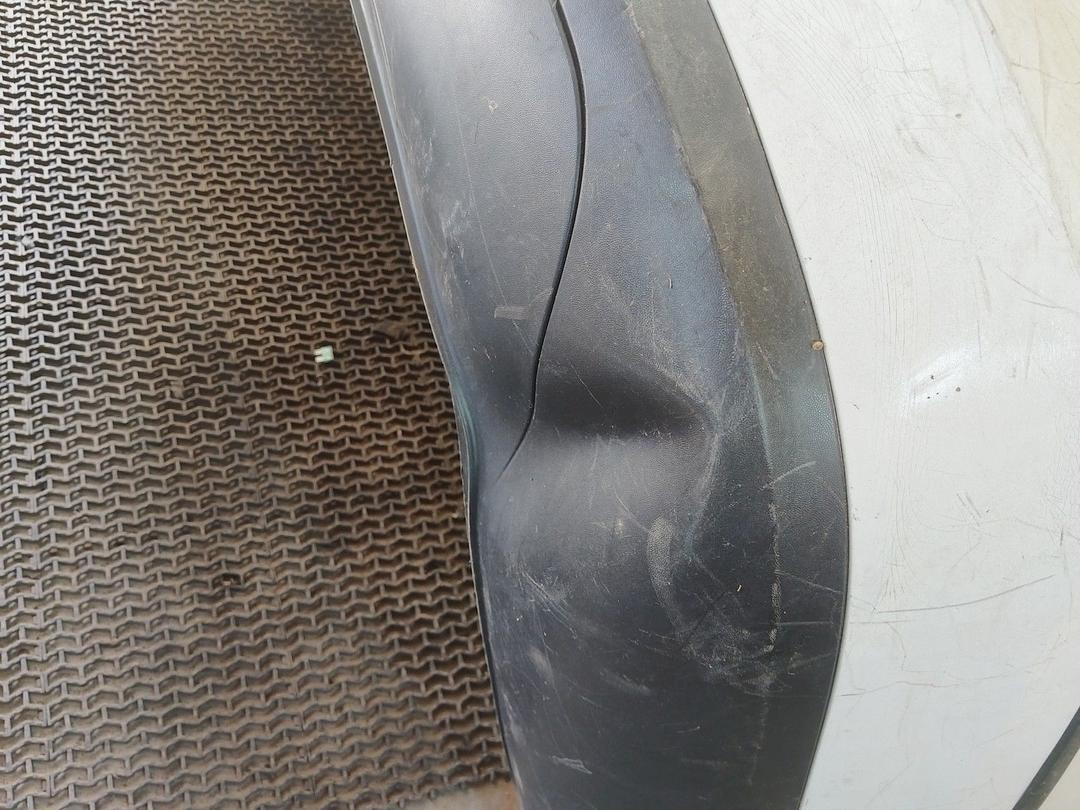 Бампер задний RUCA0K Volkswagen Passat - Фото 4