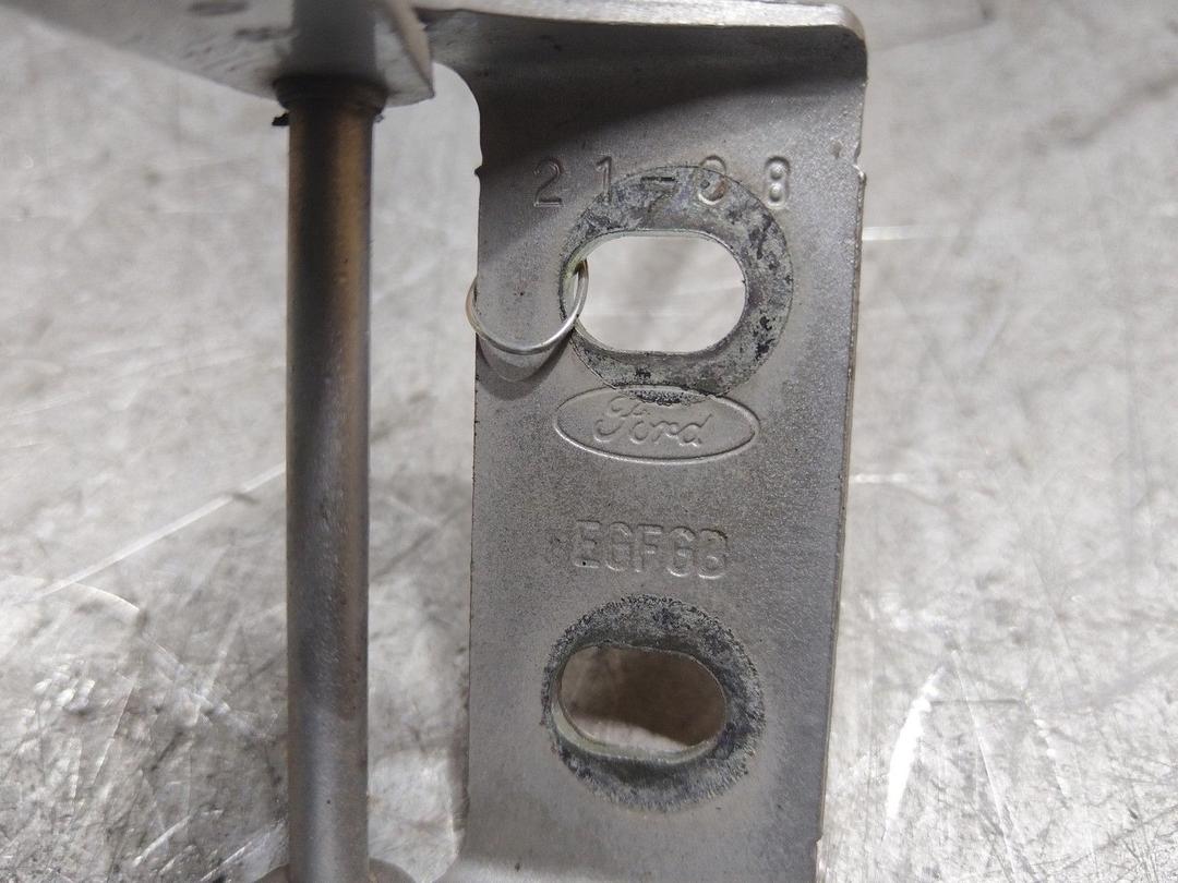 Петля крышки багажника FZN54H Ford Mondeo купить на авторазборке