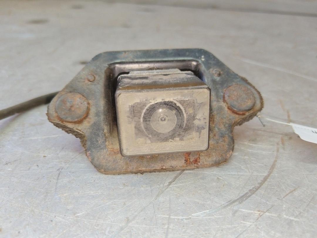 Камера заднего вида DP8F38 Nissan Primera - Фото 4