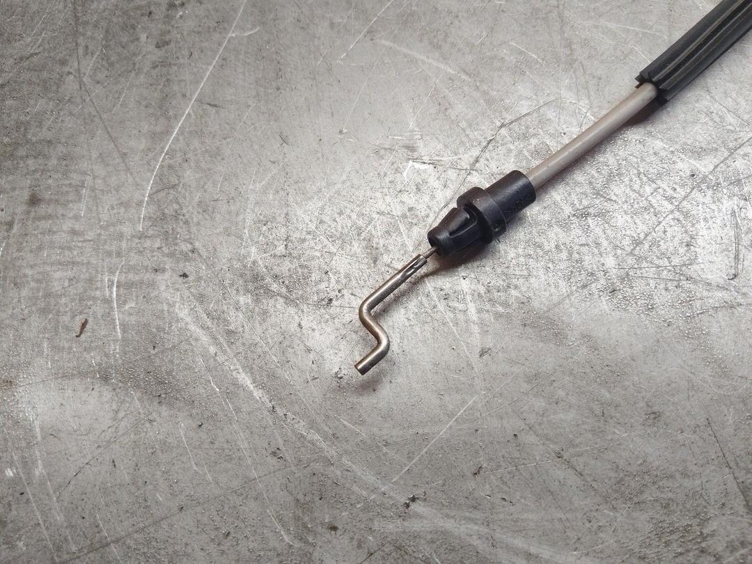 Трос двери передней R480T0 Peugeot 307 купить с доставкой