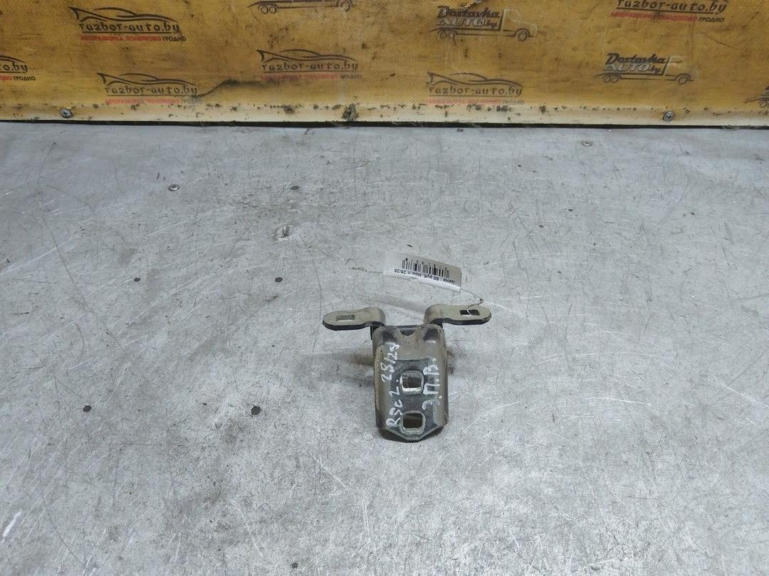 Петля двери задней правой YVSMWR Renault Scenic купить в магазине запчастей бу