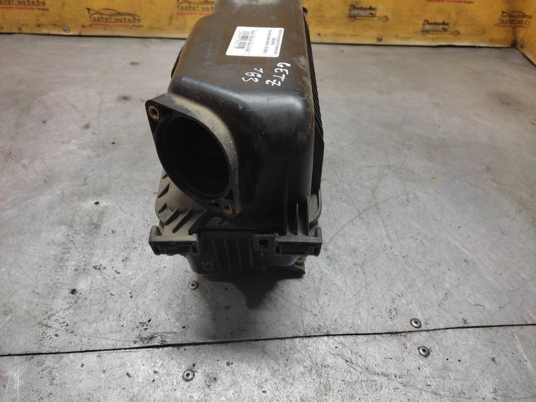 Корпус воздушного фильтра 1BOXN0 Hyundai Getz - Фото 2